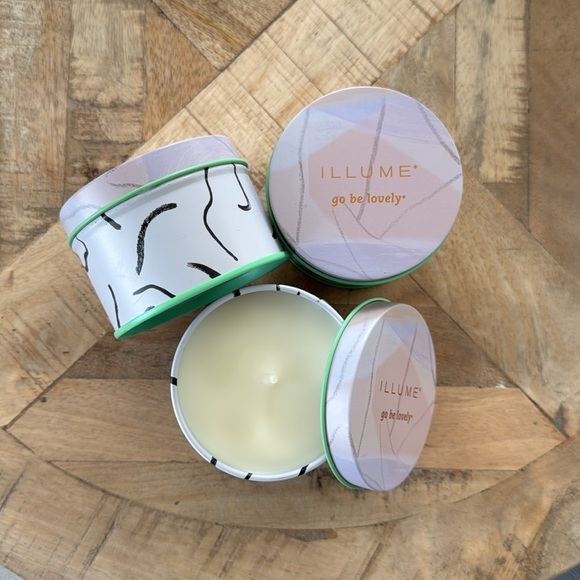 Illume Coconut Milk Mango Fleur Tin Candle Bundle of 3 — 4.2oz NWT - Picture 2 of 3